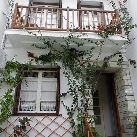 Aggela Guesthouse Skópelos Eksteriør bilde