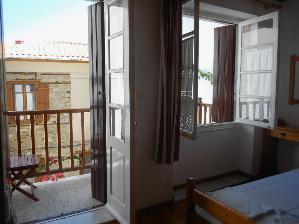 Aggela Guesthouse Skópelos Rom bilde